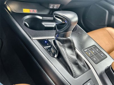 2023 Lexus UX 250h Premium