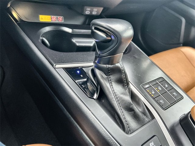 2023 Lexus UX 250h Premium