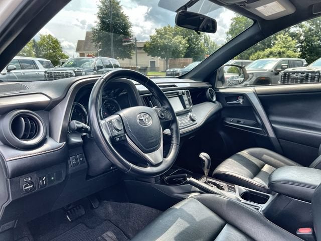 2016 Toyota RAV4 SE