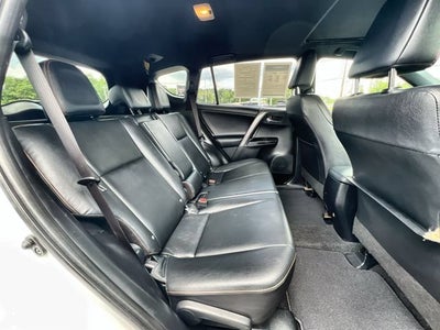 2016 Toyota RAV4 SE