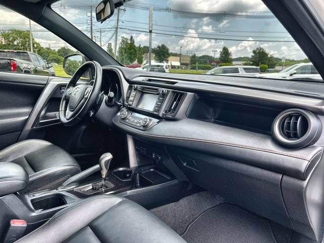2016 Toyota RAV4 SE