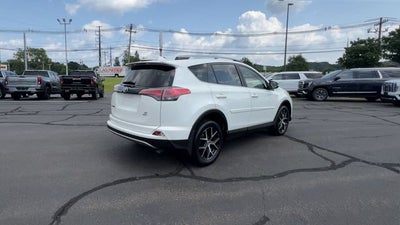 2016 Toyota RAV4 SE