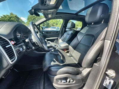 2020 Porsche Cayenne S
