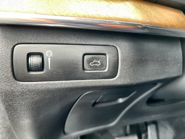 2018 Volvo XC90 T6 Inscription